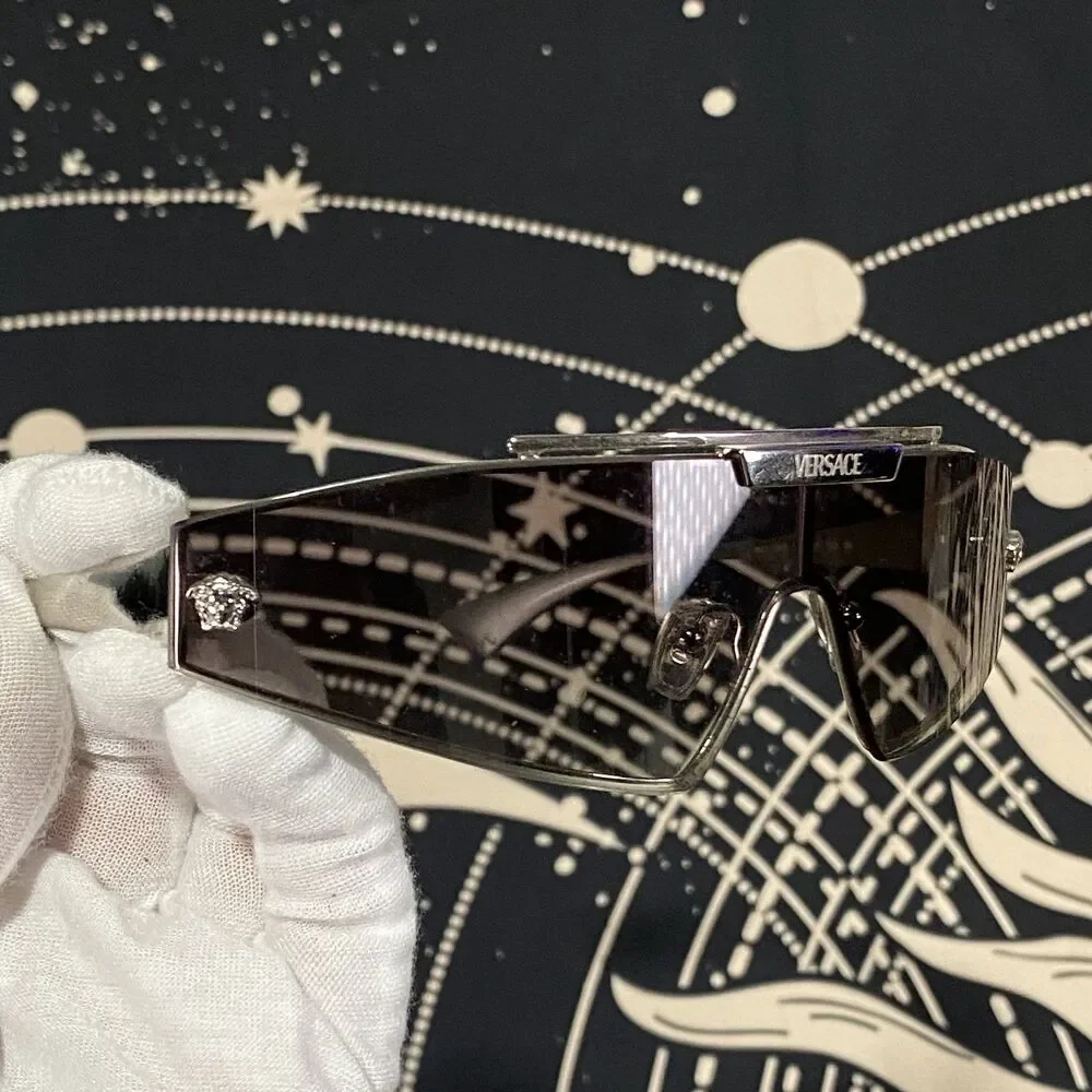 Versace MOD 2265 1000/11 Mens Sunglasses Luxury Designer Silver - Picture 2 of 6